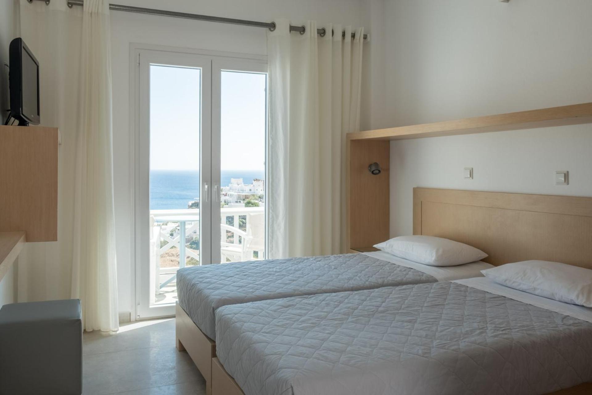 Far Out Hotel & Spa Mylopotas Room photo